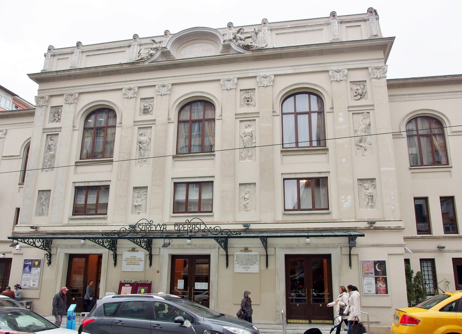 The symmetrical cream-coloured façade and entrances of Süreyya Opera House.